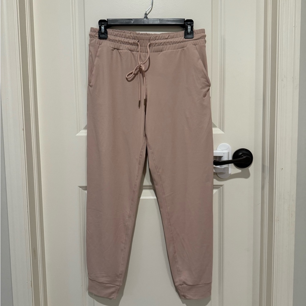 Women’s  Casual Jogger Pants - Tan